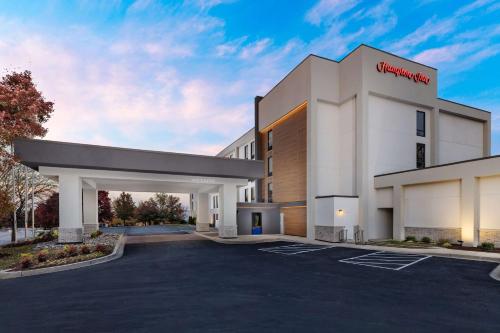 a rendering of the front of a hospital building at Hampton Inn Columbia, MD in Columbia