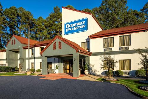 Gallery image of Rodeway Inn in Brandon
