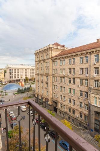 El edificio en el que está el departamento