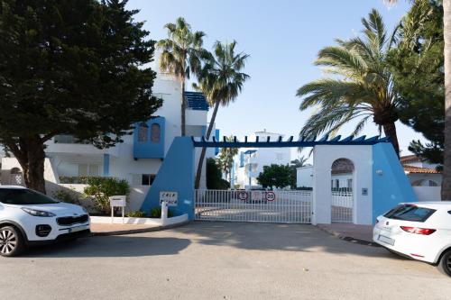 Cala Blanca Studio, by Bookindenia