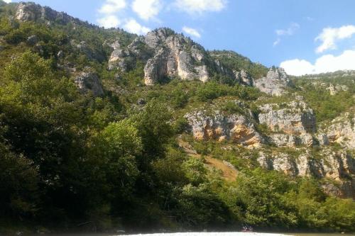 Un paisaje natural cerca del departamento