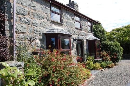 Henborth Mawr Cottage in Talybont