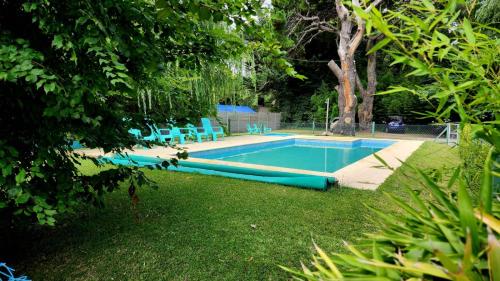 Bazén v ubytování Cabañas Bosque y Mar nebo v jeho okolí
