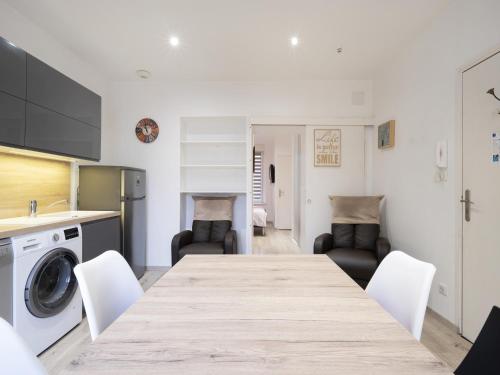 Η κουζίνα ή μικρή κουζίνα στο Residence Louis Quartier Gare