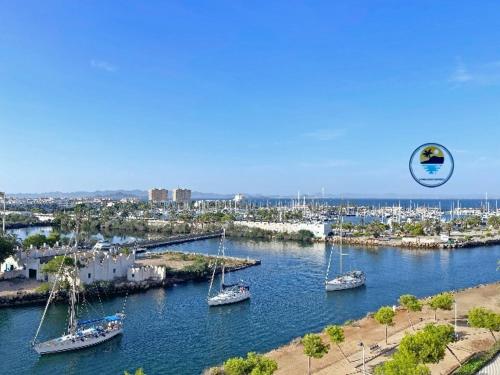 LMHA 05 Puerto Mar, 2 bedroom, 1 bathroom with sea view in La Manga