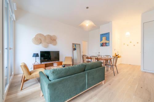 L'Exupéry- Parking privé et à 15min de Paris