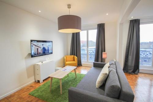 Lille Wazemmes- Appartement avec balcon et vue