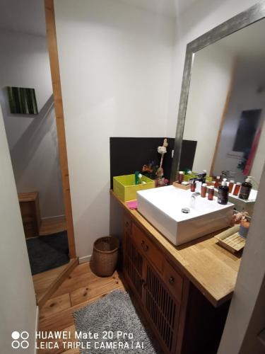 Fotografie z fotogalerie ubytování L'ÉTAPE BIEN ÊTRE,chambres et tables d'hôtes,épicerie Café, salon de massage v destinaci Camps-sur-lʼAgly