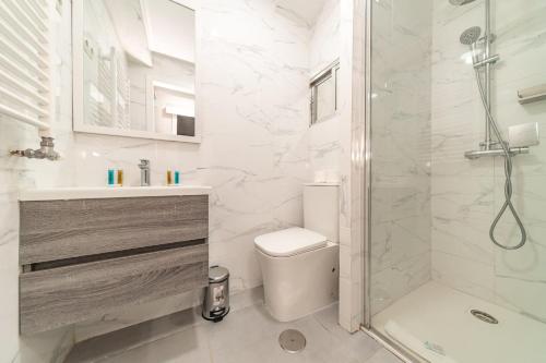 Elegant 6 pax apartment in Plaza Eliptica - SM17