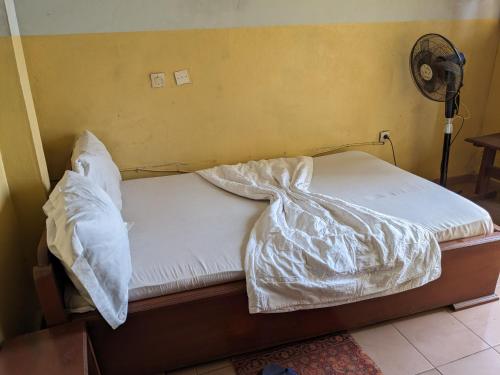 Łóżko lub łóżka w pokoju w obiekcie HOTEL SUCCES PLUS