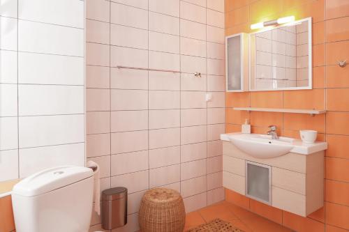 Aeri Home - At Nea Chora beach w. Parking included