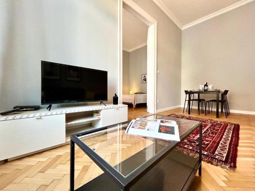 Gellert Danube Panorama Apartment 1114 Budapest, 1 Bartók Béla út kép - 3