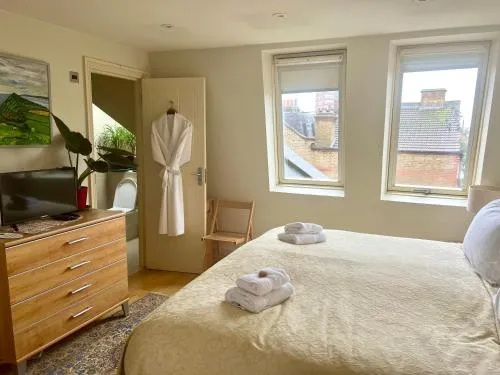 Georgiana's Guesthouse photo 3
