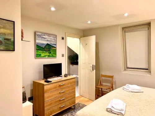 Georgiana's Guesthouse photo 6