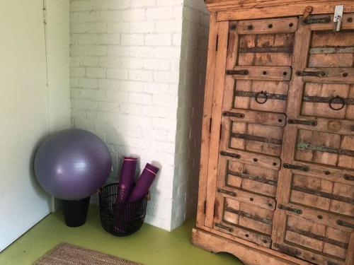 Stunning Hollywood Midcentury Modern-Views-Best Location! photo 46