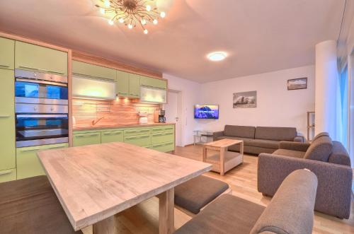 Mountain Joy - by Alpen Apartments