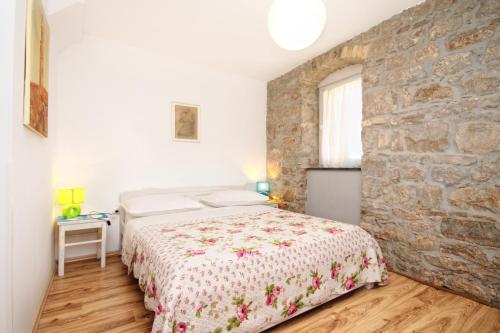 Rooms with WiFi Split - 9252