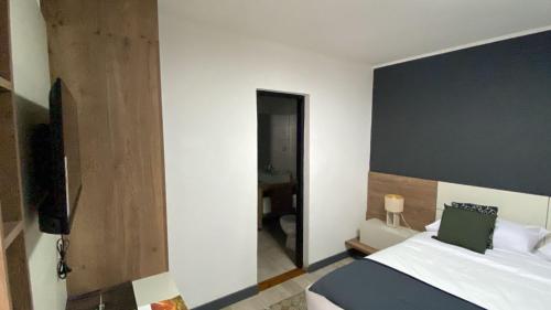 Ein Bett oder Betten in einem Zimmer der Unterkunft OSTATUA ETXEA