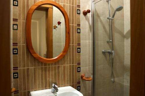 Ванна кімната в Convenient location Master bedroom