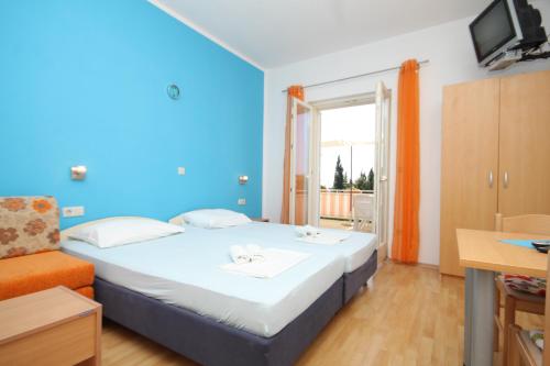 Apartments with a parking space Mlini, Dubrovnik - 9105