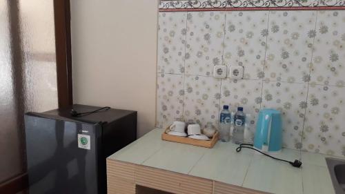 Utensilios para hacer té y café en Jepun Inn
