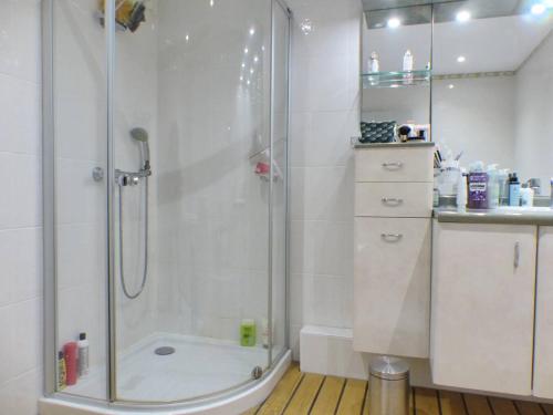 Koupelna v ubytování Résidence OPALINE. Bel appartement avec grande terrasse pour 4 personnes