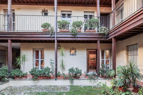 San jacinto Triana Best Location Apartment Sevilla