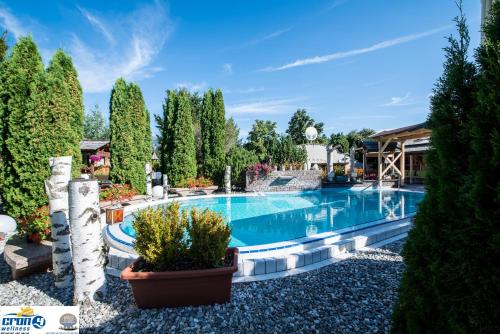 The swimming pool at or close to Alpine Deluxe 2.0