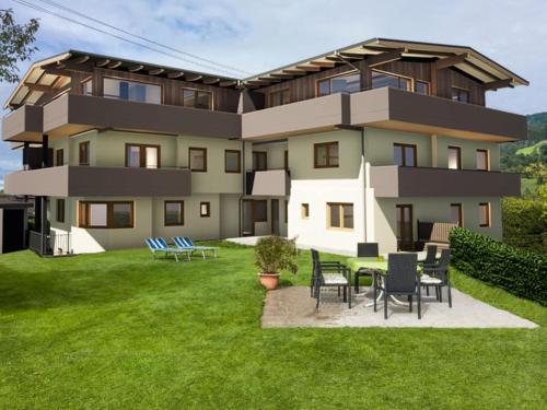 Apartment in Brixental near Hiking Trails