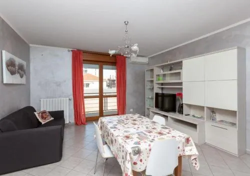 Comfy cozy apartment close to Metro photo 1