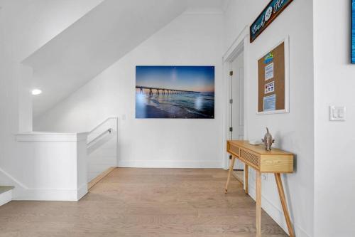 Imagen de la galería de Spacious home 1/2 mile to beach - Bikes - Fire Pit Table - Beach Gear - Infinity Table, en Inlet Beach
