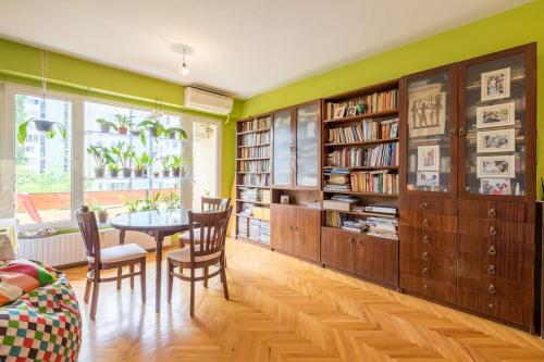 Beautiful Flat in Central Location by Flat Mаnager