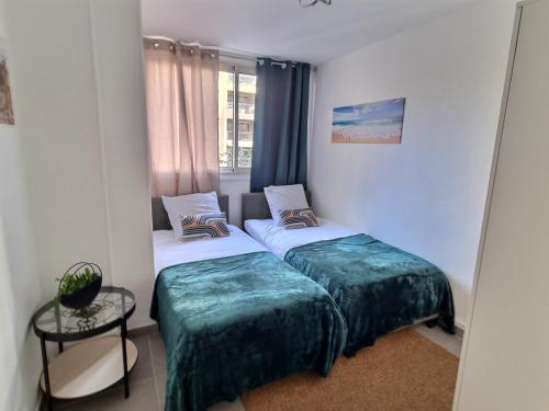 Appartement T3 72m2 Rénové Vieux port Marseille