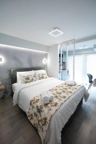 La Luna Lux Studio