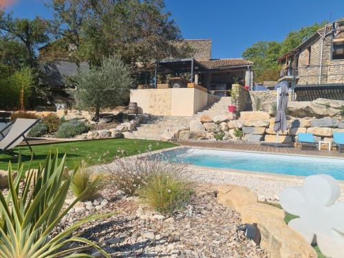 Φωτογραφία από το άλμπουμ του Gîte naturiste avec SPA adult only σε Servas