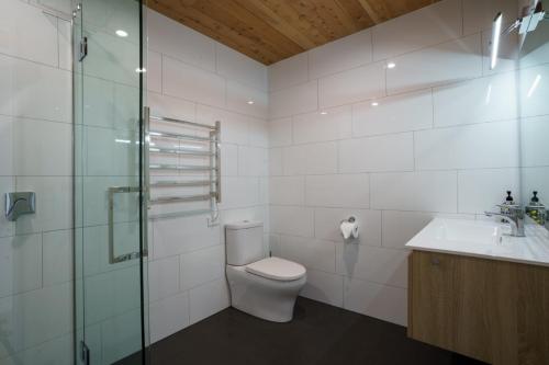 Koupelna v ubytování Ocean Cliff