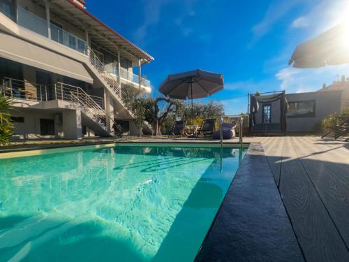 Berries Luxury Apartments