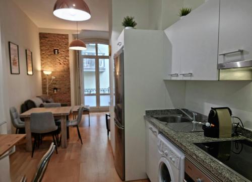 Rosa 2 Bedrooms in City Center