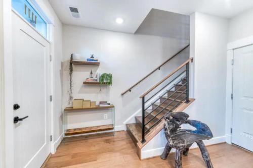 Fotografie z fotogalerie ubytování Modern Townhouse w/ ve Washingtonu