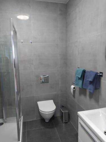 Bilik mandi di Częstochowa Centrum