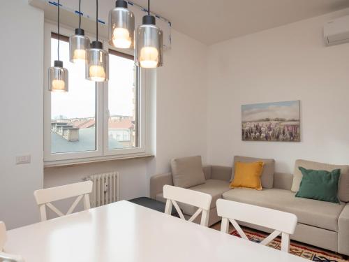 [IHost Flat] - Giambellino 131-2