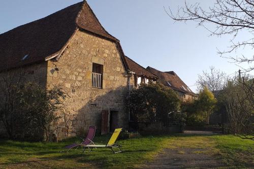 Ancienne grange réhabilitée et Grangette avec piscine et jardin