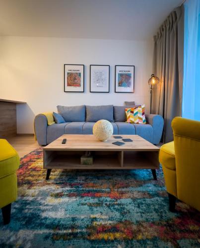 Гостиная зона в Streams Apartment with Garden and Free Parking