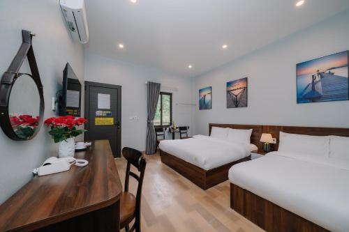 Napoli Hostel Cat Ba