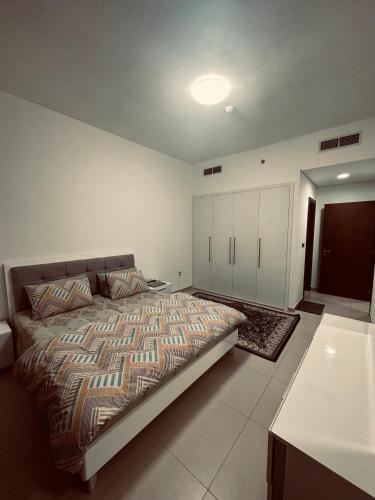 R F Homes Shared Apartment in Dubai