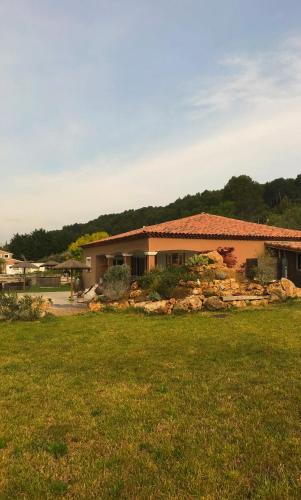 Photo de la galerie de l'établissement Villa de charme, à Lorgues