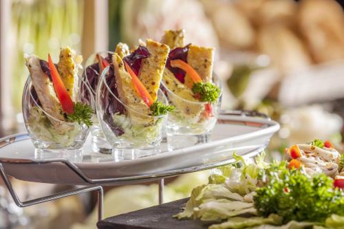 Essen im Hotel oder in der Nähe