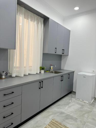 Cozy Apartment in Tirana - Image 3
