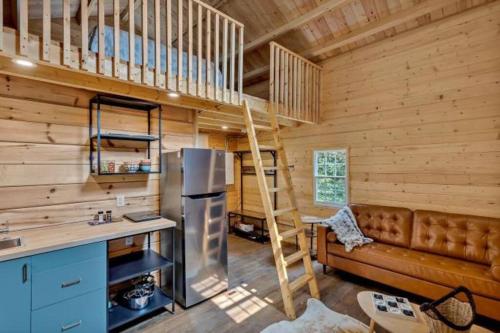 Dapur atau dapur kecil di Lofted Kabin - Pavo