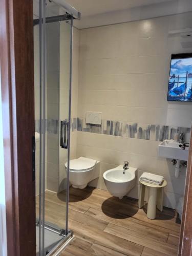 Un baño de Hotel Piccadilly